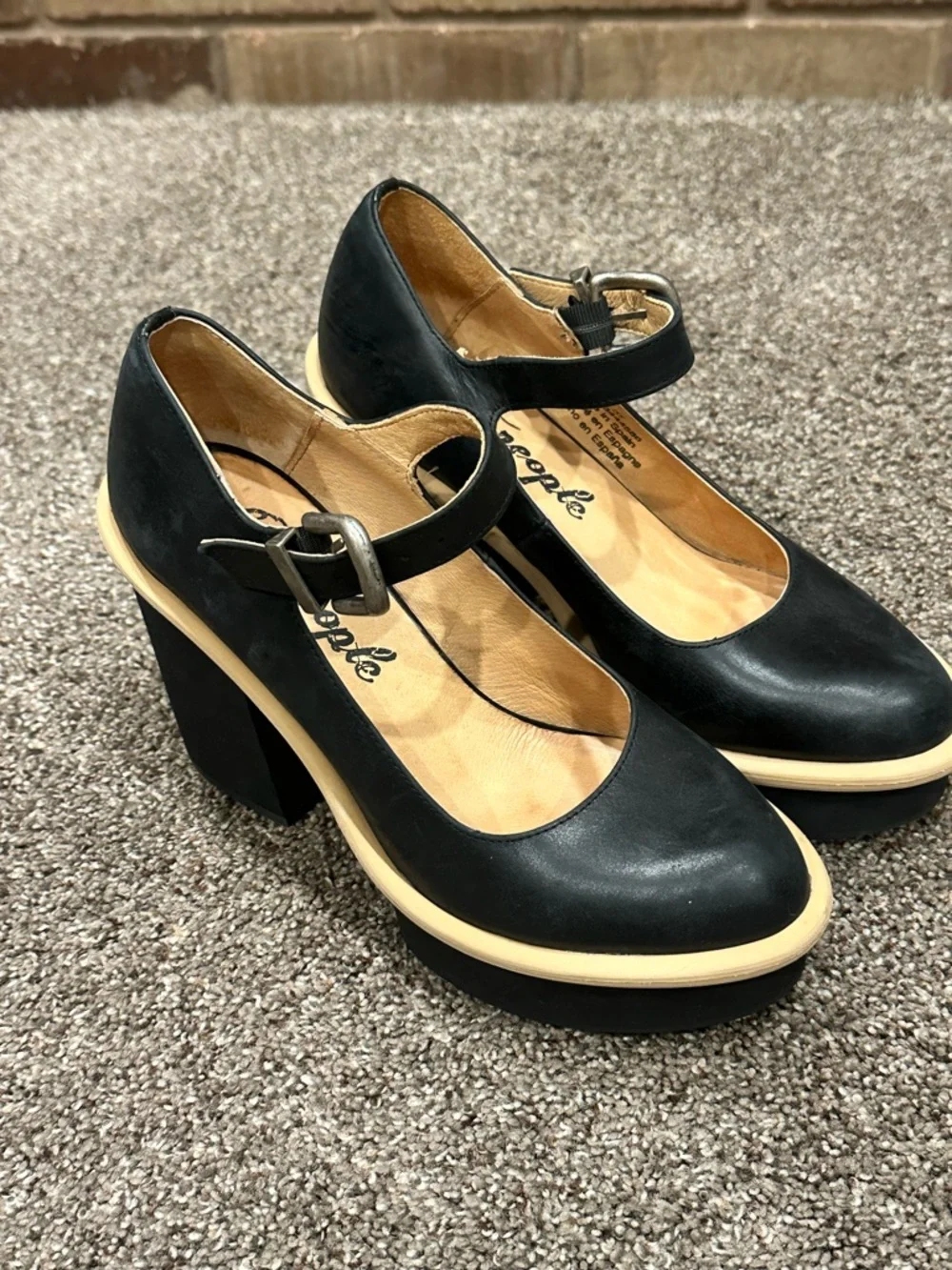 Free People Maggie Mary Jane Platform Heels Black Leather 37 Retro Chic - Picture 4 of 10